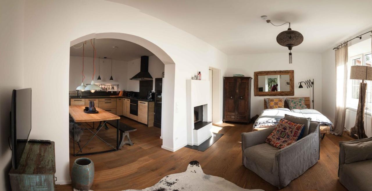 Moderne traditionelle FeWo mit Bergblick in Tegernsee Exterior foto